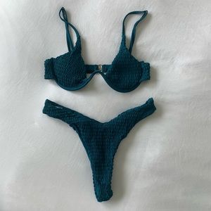 Underwire bikini set